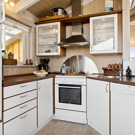 Bjarni - 125m From The Sea In Nw Jutland By Interhome *